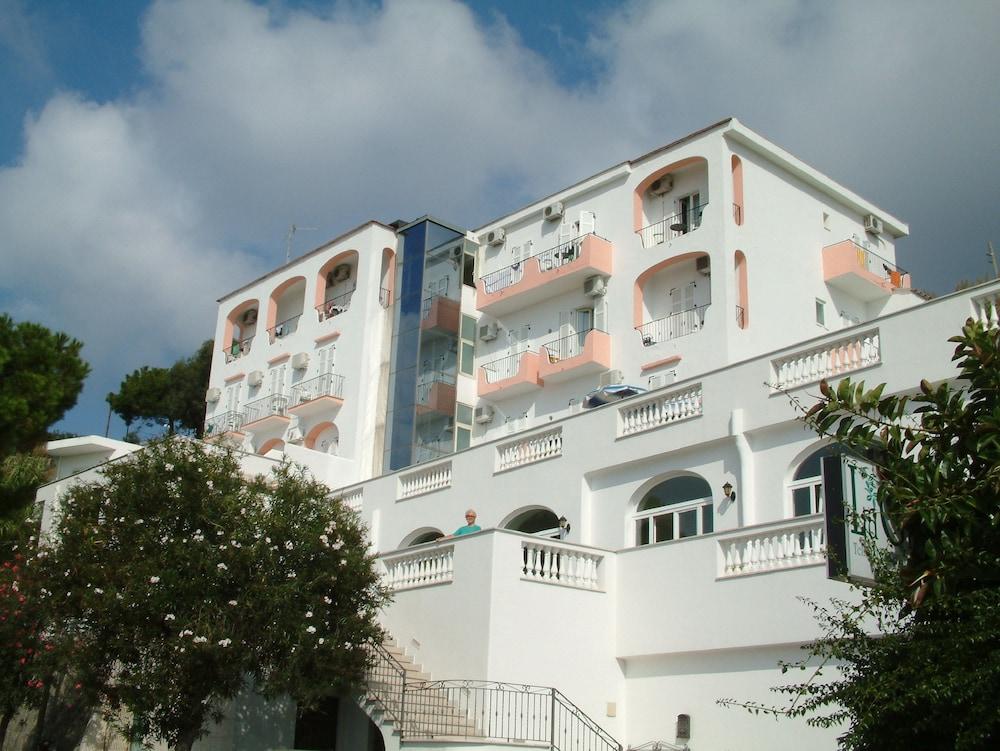Hotel La Ginestra Forio di Ischia Eksteriør bilde